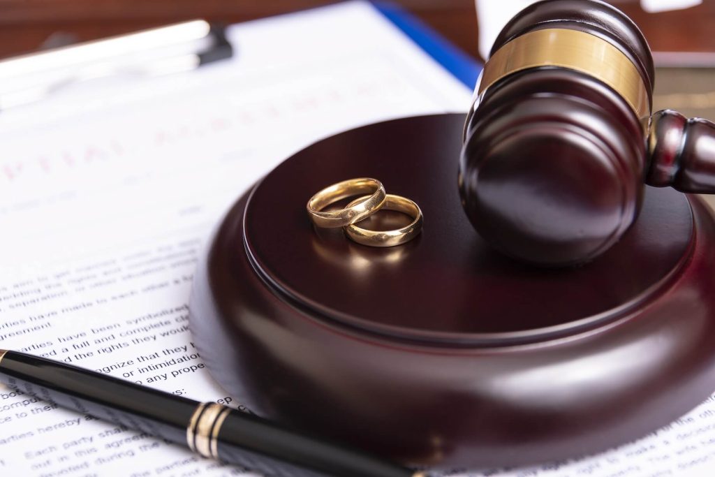court fees prolongs divorce